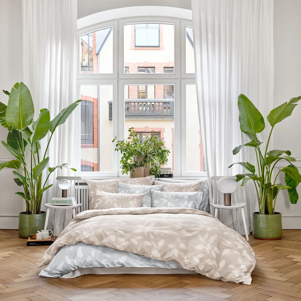 Omeo Gris und Beige Satin Bettwäsche