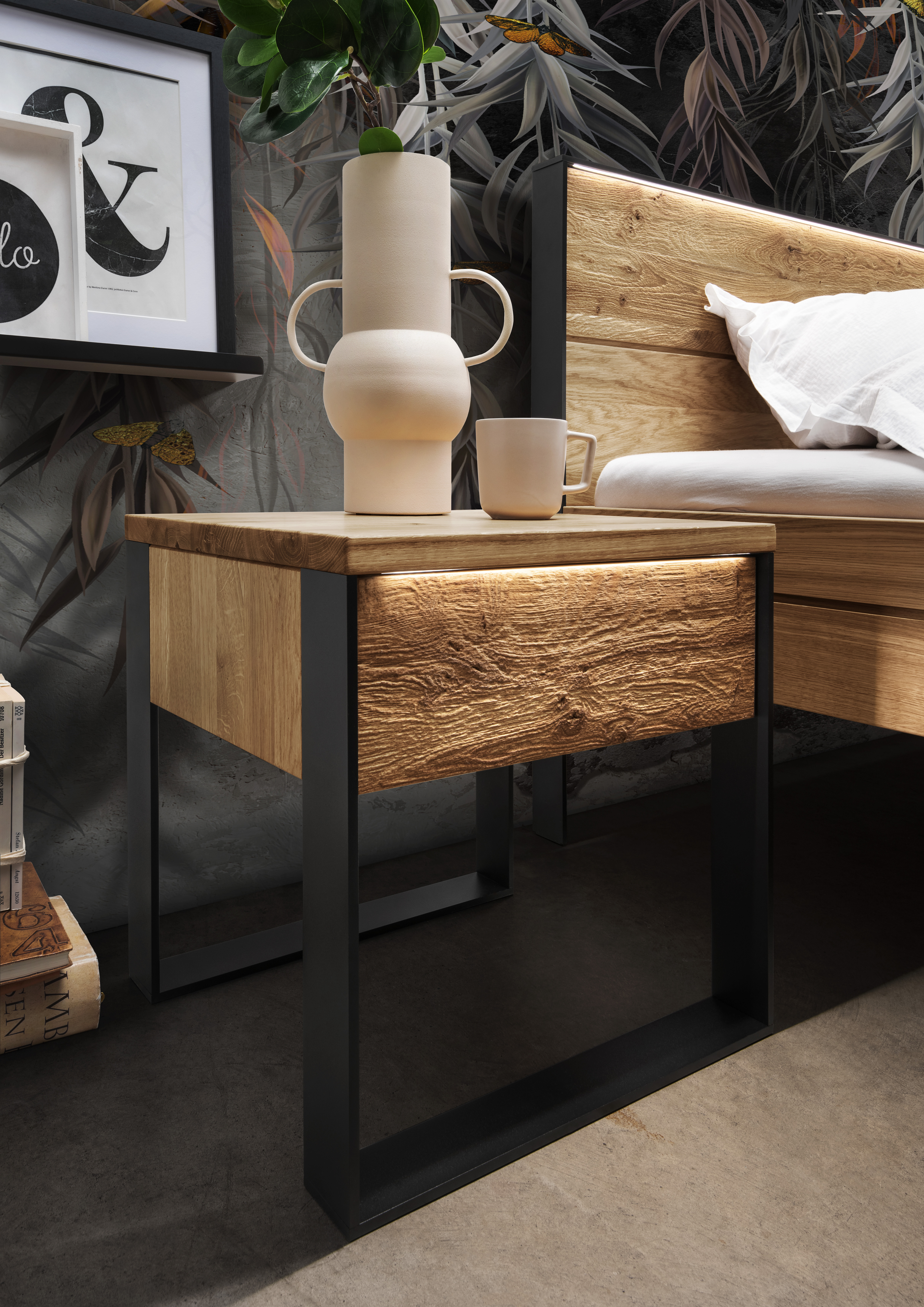 Beistellmöbel / Massivholz-Nachttisch Boston Beistellmöbel / Massivholz-Nachttisch Boston