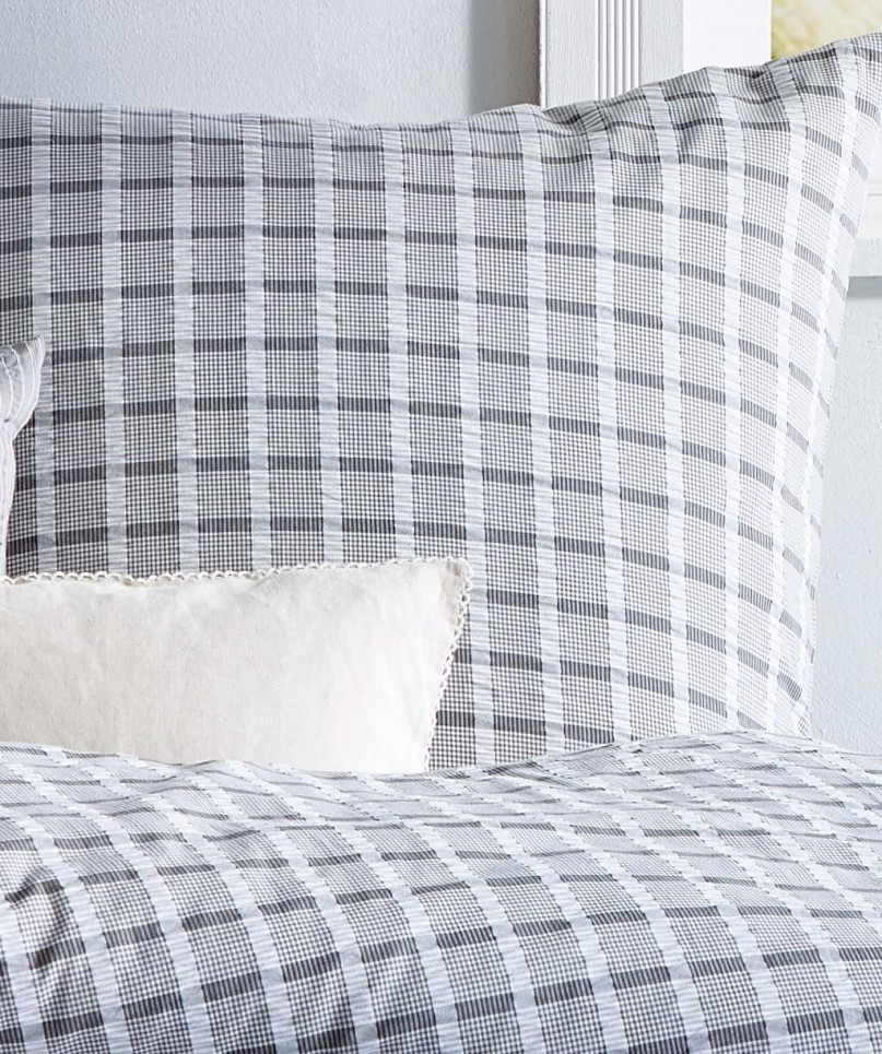 Kissenbezug_seersucker_baumwolle_karo_kariert_bettwasche_bugelfrei Muster Detail 3961 Anthrazit