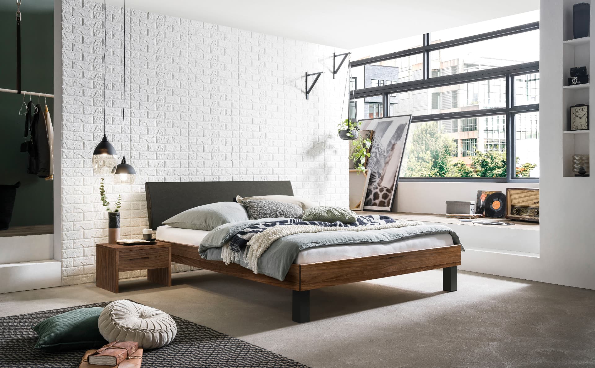 Singlebett Sondrio Nussbaum massiv