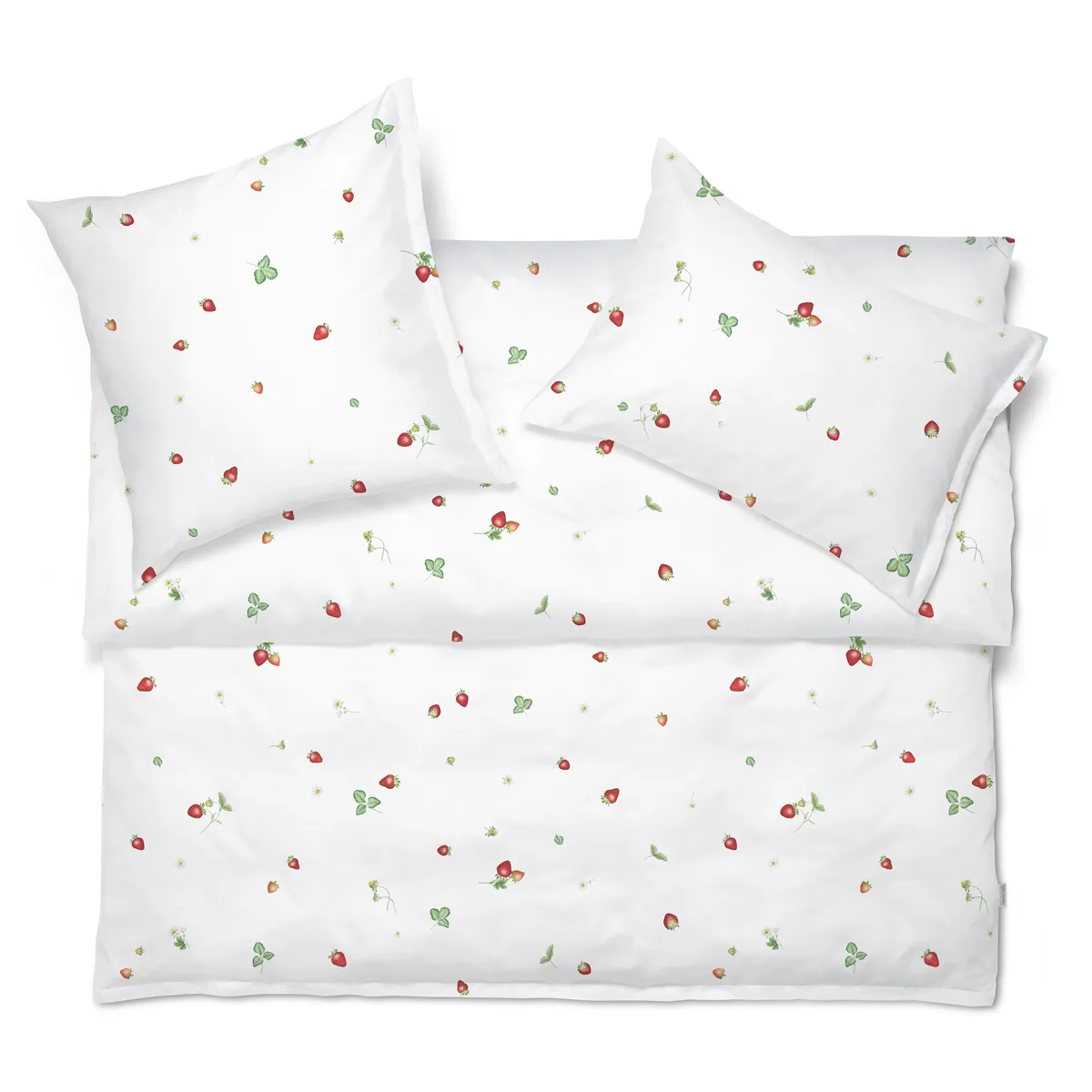 Bettwäsche June – Verspielte Erdbeeren auf reinem Weiss