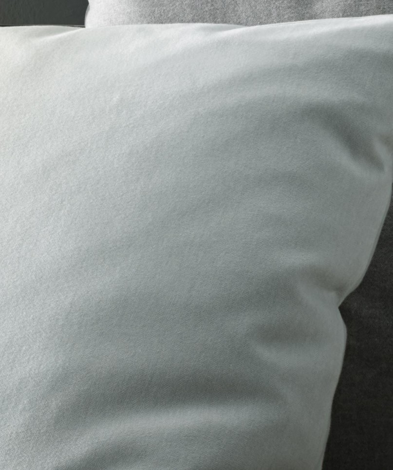 Lech-3089-silber-17-2 Kissen Lech in Flanell Silber