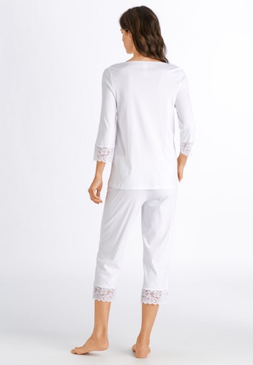 HANRO_Basic_070101_077928_4MKhqYwlblkto5 Crop Pyjama aus der Collcetion Moments in Weiss
