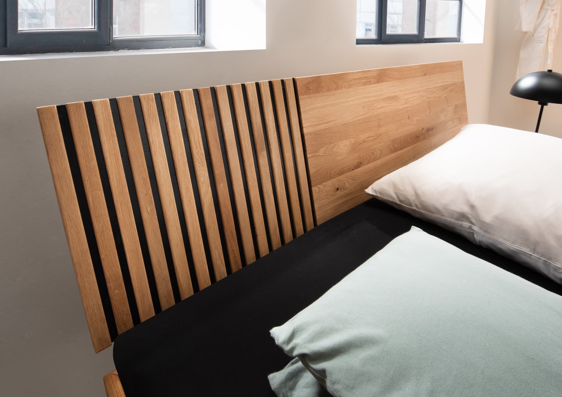 Wildeichen-Bett MANHATTAN