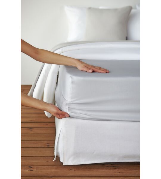 Silber-N90 LIVING-HOME Satin Uni Silber